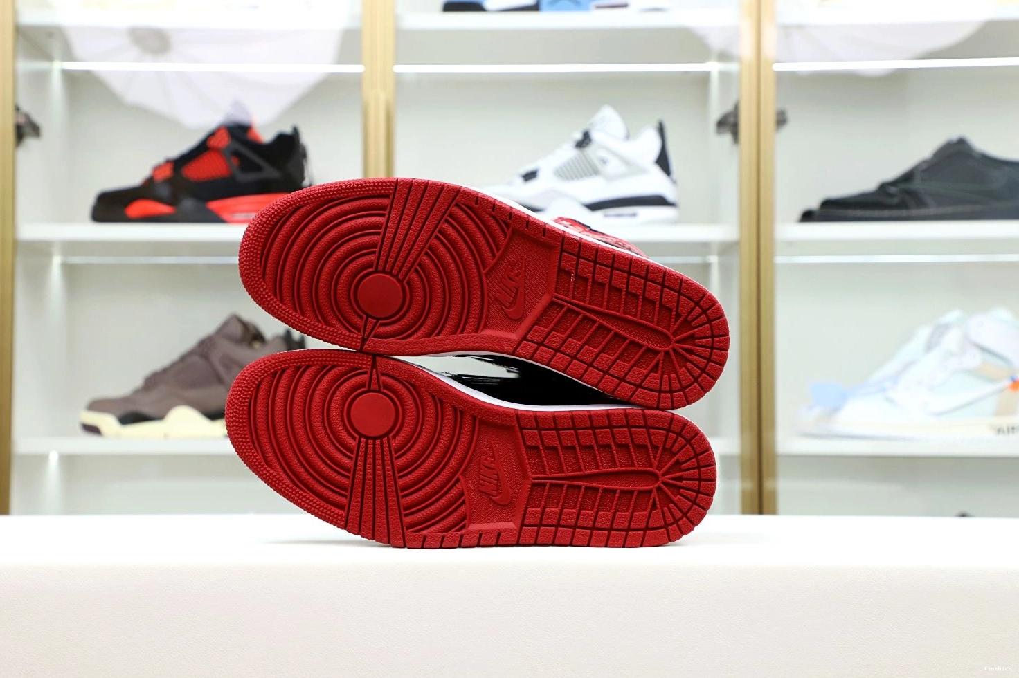 BRED 1 HIGH JORDAN PATENT OG AIR 0306